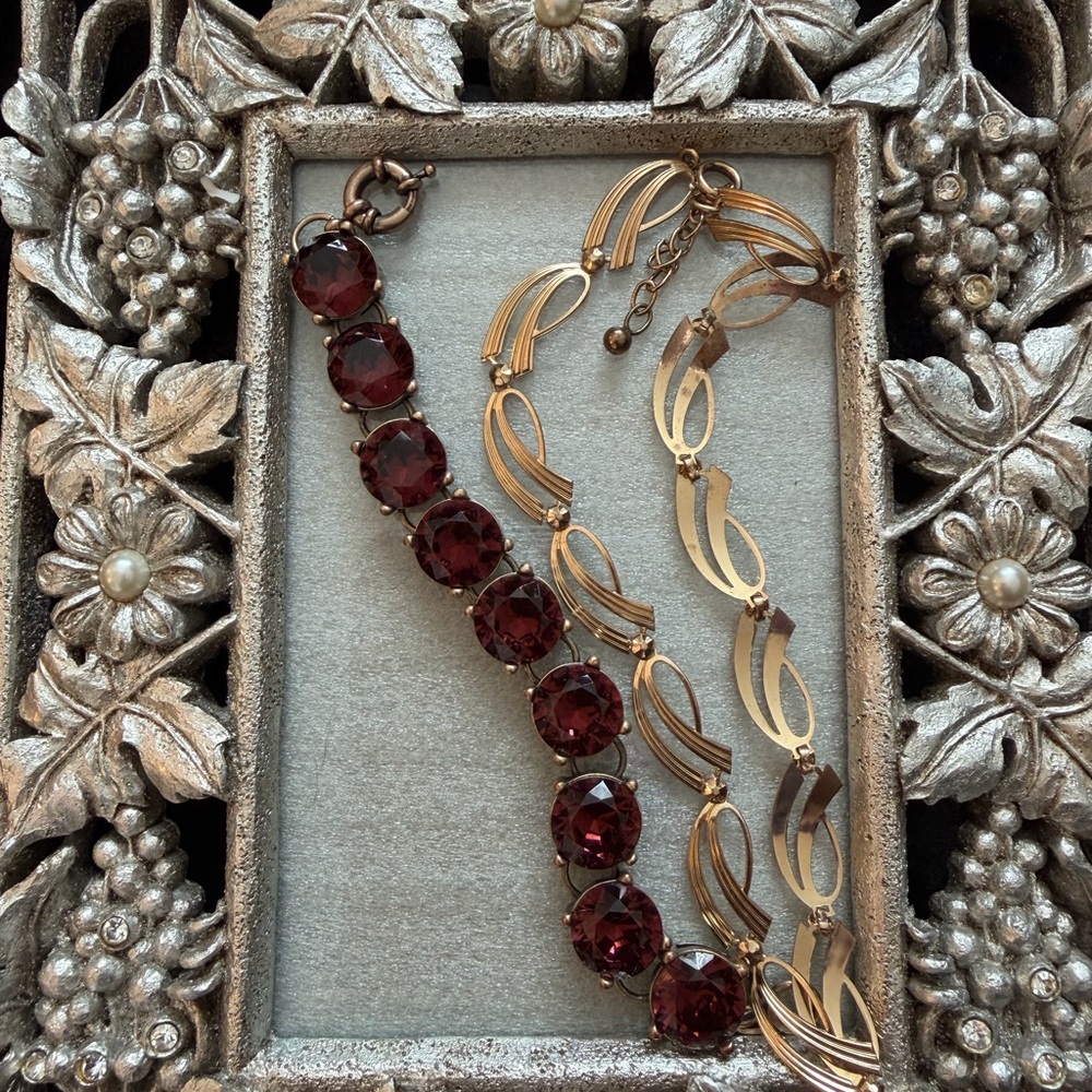 Vintage Garnet Color Women's Bracelet & Gold Tone Choker Necklace